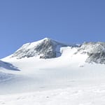 sonam saxena mount vinson